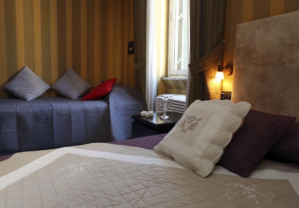 Caracciolo Guest House Рим Экстерьер фото